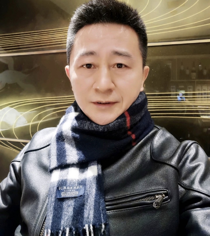 情到深处的第一张照片--西双版纳交友中心