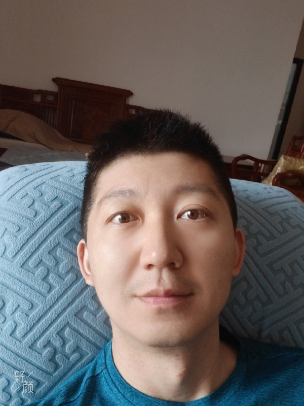 大千的第一张照片--西双版纳交友中心